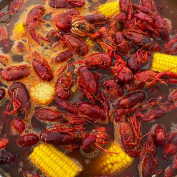Boiled Crawfish 5lbs with Sides